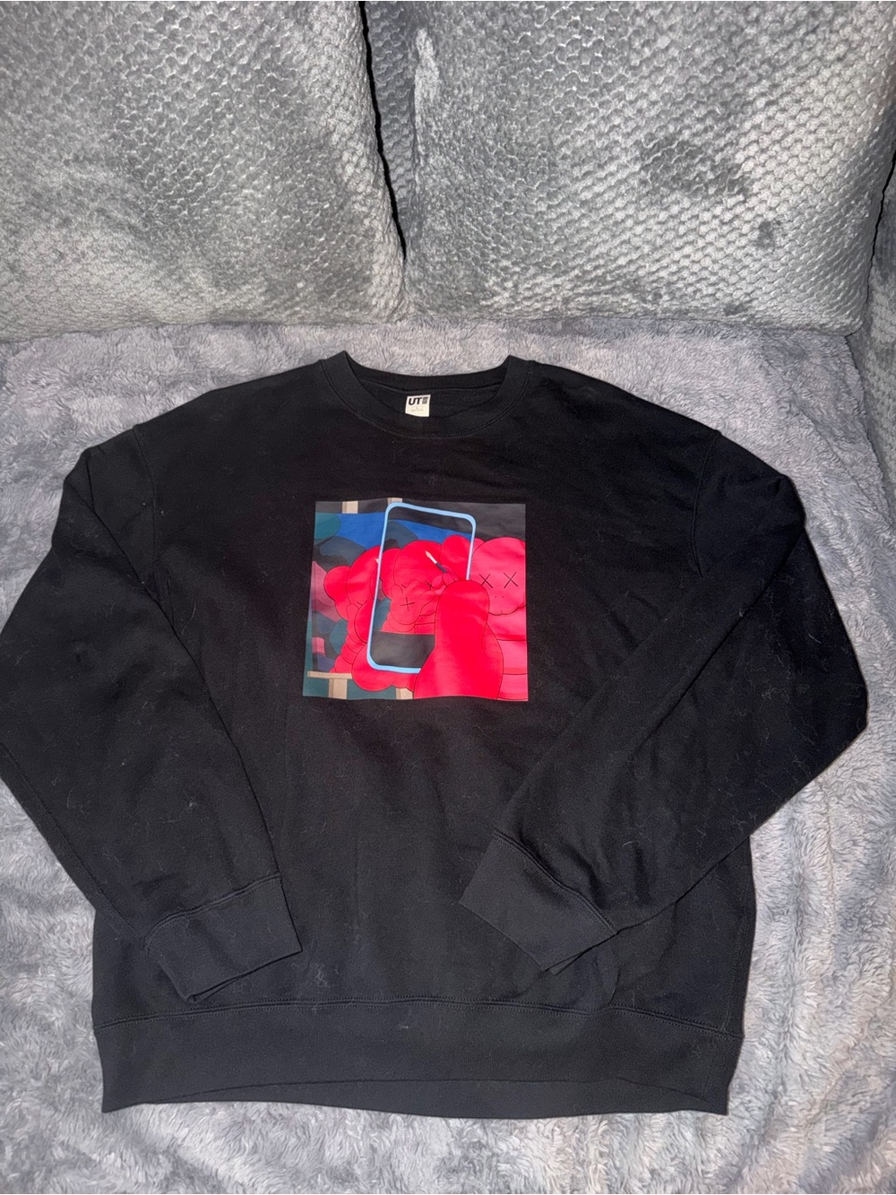 Uniqlo Kaws x Warhol Black Graphic Crewneck Sweater with Red Artwork
